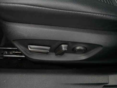 Used 2023 Toyota Camry SE w/ Cold Weather Package image 20