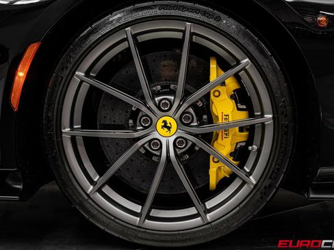 Used 2020 Ferrari 488 Pista Coupe image 28