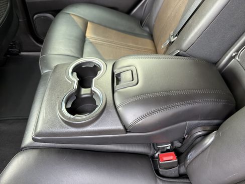 Used 2013 Cadillac SRX Luxury AWD/4WD image 12