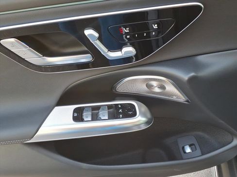 New 2026 Mercedes-Benz E 450 4MATIC All-Terrain Wagon image 12