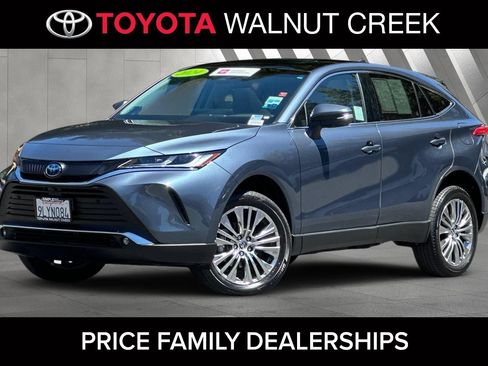 Certified 2024 Toyota Venza Limited AWD/4WD image 1