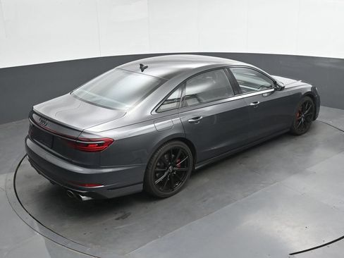 Used 2022 Audi S8 AWD/4WD image 30