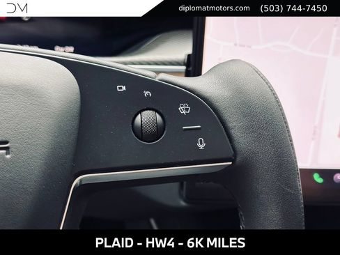 Used 2024 Tesla Model S Plaid AWD/4WD image 31