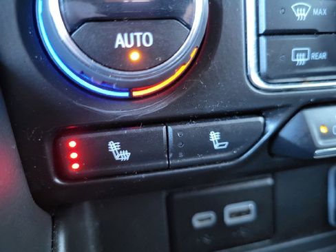 Used 2023 Chevrolet Tahoe LT image 18