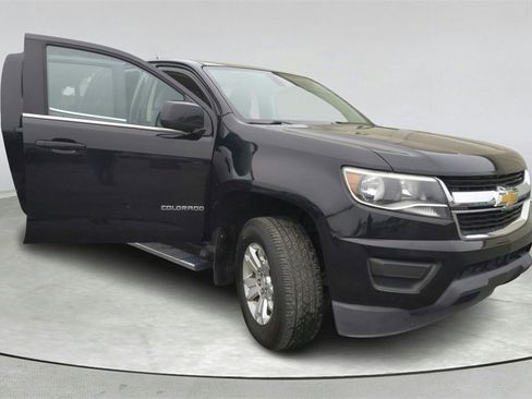 Used 2019 Chevrolet Colorado LT image 8