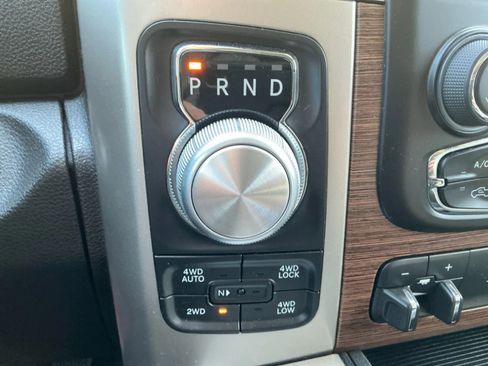 Used 2017 RAM 1500 Laramie w/ Convenience Group image 34