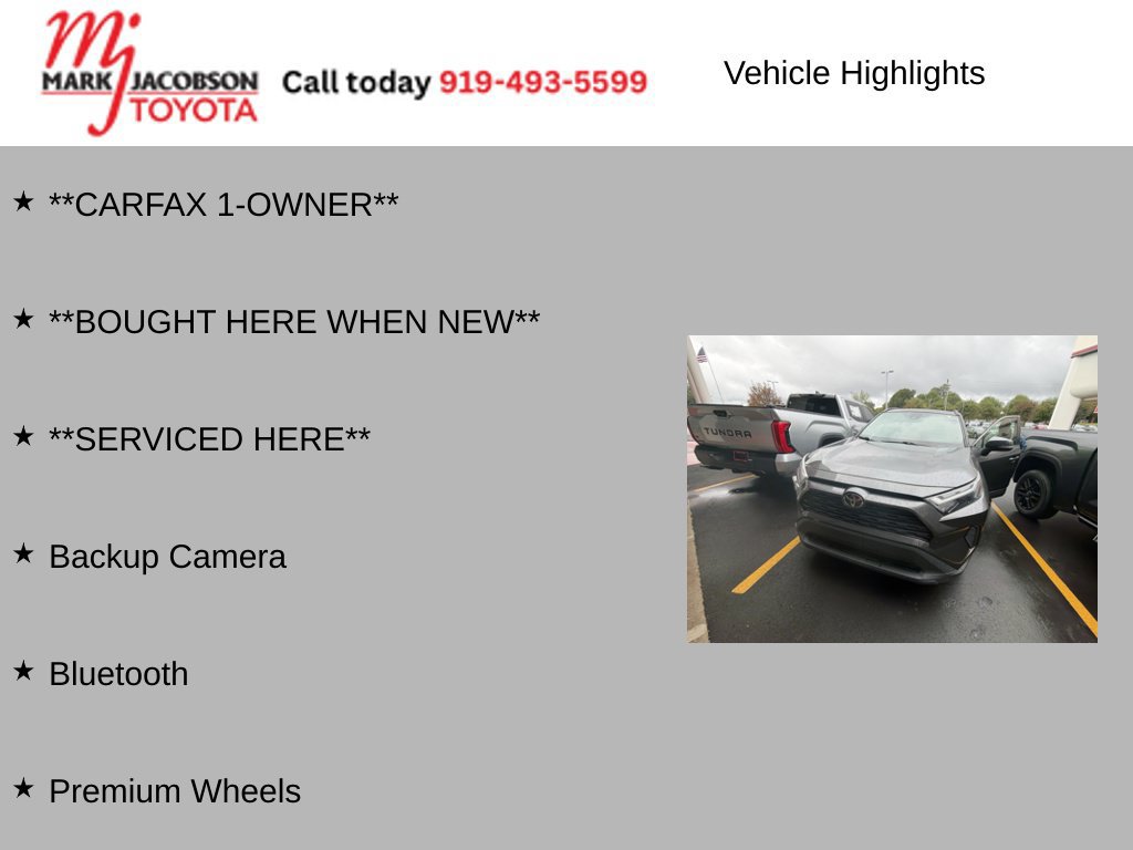 Used 2022 Toyota RAV4 XLE w/ Convenience Package FWD image 6