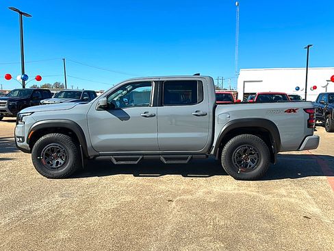 New 2026 Nissan Frontier PRO-4X w/ Pro-4x Convenience Package AWD/4WD image 5