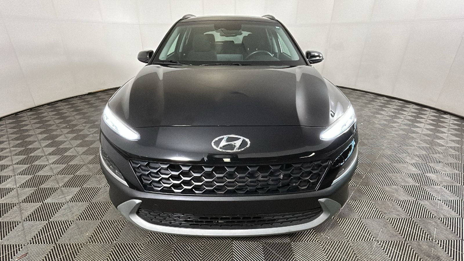 Certified 2023 Hyundai Kona SEL w/ Convenience Package FWD image 9