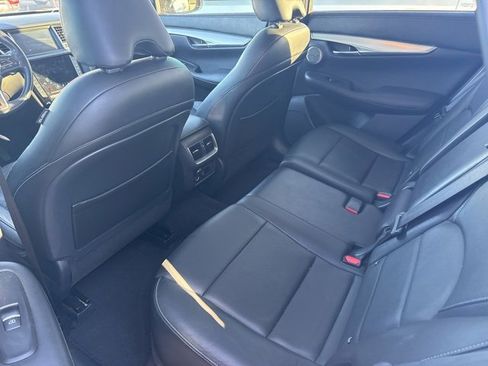 Used 2019 INFINITI QX50 Essential w/ Proactive Package image 5