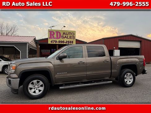 Used 2015 GMC Sierra 1500 SLE w/ SLE Value Package image 1