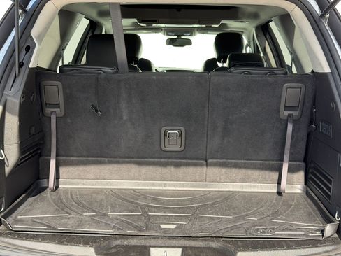 Used 2013 GMC Acadia Denali AWD/4WD image 25
