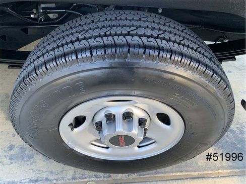 Used 2023 GMC Savana 2500 w/ Driver Convenience Package image 23