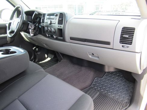 Used 2011 Chevrolet Silverado 1500 LS RWD image 11