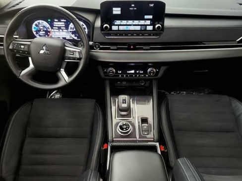Used 2022 Mitsubishi Outlander SE AWD/4WD image 51