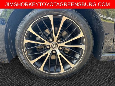 Used 2020 Toyota Camry SE w/ Cold Weather Package AWD/4WD image 9