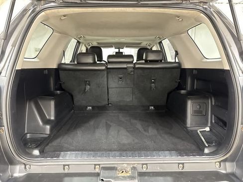 Used 2010 Toyota 4Runner SR5 AWD/4WD image 24