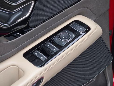 Used 2020 Lincoln Aviator Reserve w/ Equipment Group 201A image 22