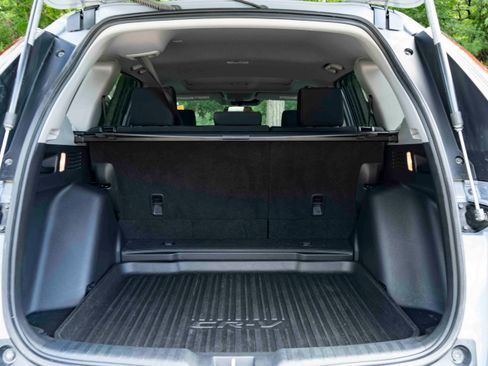 Certified 2021 Honda CR-V EX image 40