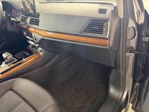 Used 2022 Audi Q5 2.0T Premium Plus w/ Premium Plus Package image 23