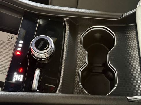 New 2025 Jeep Grand Cherokee L Limited w/ Luxury Tech Group II image 22