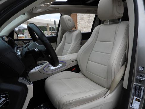 Used 2022 Mercedes-Benz GLS 450 GLS450 4MATIC image 54