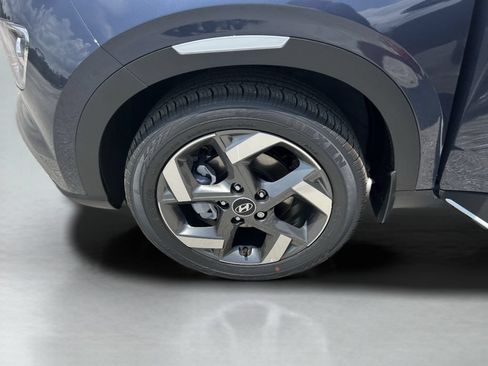 New 2026 Hyundai Venue SEL FWD image 35