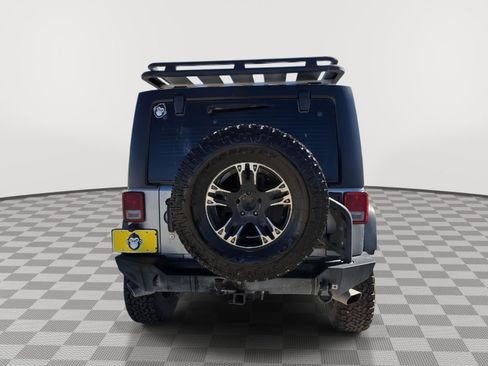 Used 2013 Jeep Wrangler Unlimited Sport w/ Connectivity Group AWD/4WD image 5