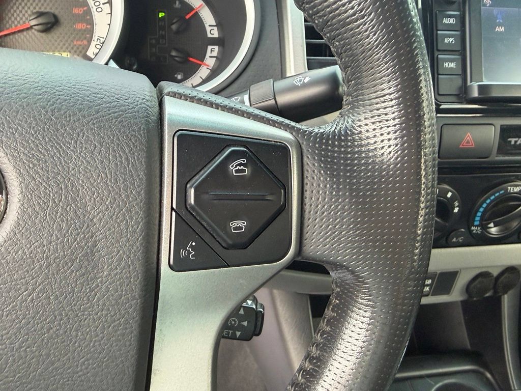 Used 2015 Toyota Tacoma 4x4 Double Cab w/ TRD Sport Package image 31