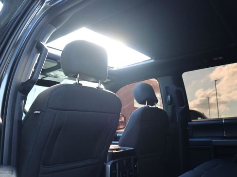 Used 2018 Ford F150 XLT w/ Equipment Group 302A Luxury image 39