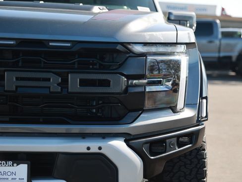 Used 2025 Ford F150 Raptor AWD/4WD image 5