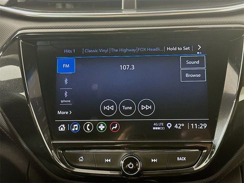 Used 2023 Chevrolet TrailBlazer RS w/ Convenience Package image 17