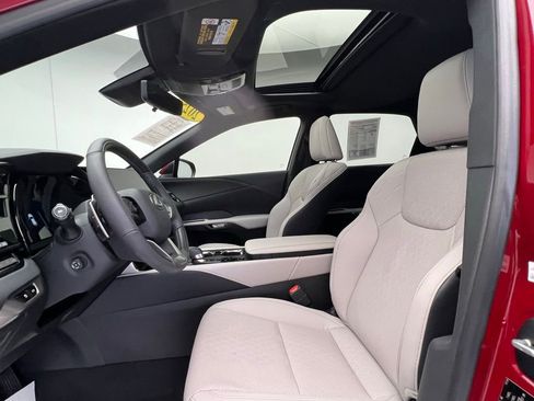 Used 2025 Lexus RX 350 Premium Plus image 5