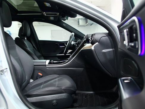 Used 2025 Mercedes-Benz C 300 4MATIC Sedan image 22