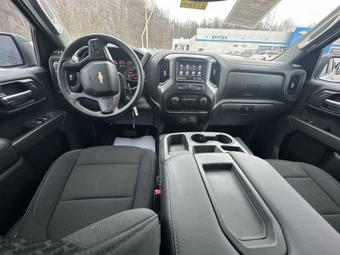 Used 2020 Chevrolet Silverado 1500 Custom w/ Custom Value Package image 21