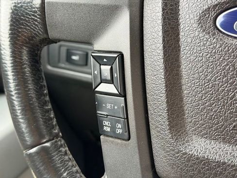 Used 2013 Ford F150 XLT w/ Mid Equipment Group image 8