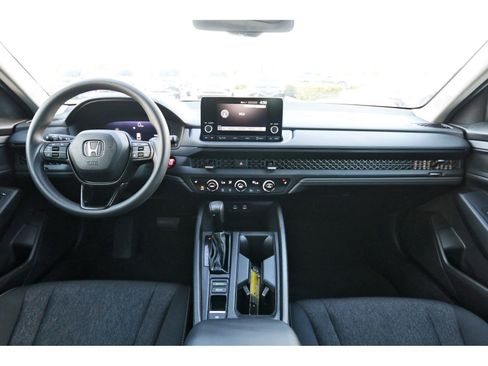 Used 2024 Honda Accord EX image 11