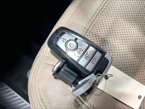 Used 2023 Ford Expedition Max Limited AWD/4WD image 11