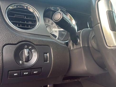 Used 2010 Ford Mustang GT Premium image 16