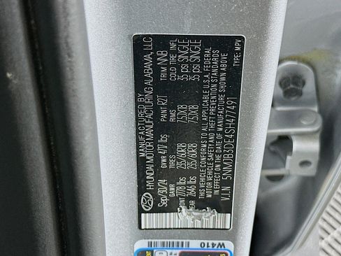 Used 2025 Hyundai Tucson SEL FWD image 12