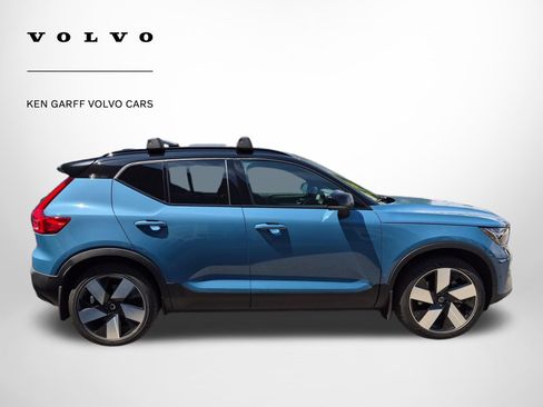 Used 2023 Volvo XC40 Recharge Ultimate w/ Protection Package Premier AWD/4WD image 2