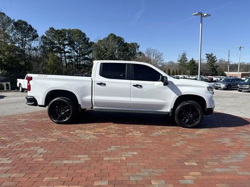 Used 2025 Chevrolet Silverado 1500 LT Trail Boss w/ Convenience Package II AWD/4WD image 37