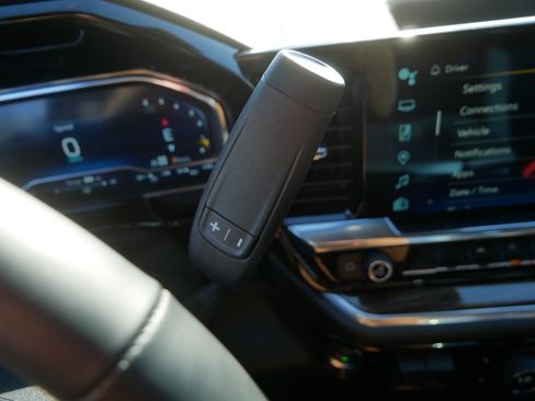 New 2025 Chevrolet Silverado 1500 LT w/ LPO, Liner Protection Package image 12