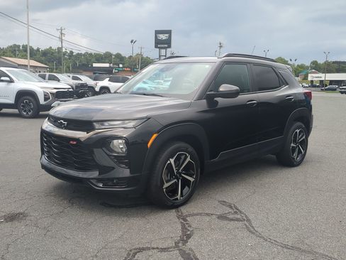 Used 2022 Chevrolet TrailBlazer RS w/ Sun and Liftgate Package AWD/4WD image 1