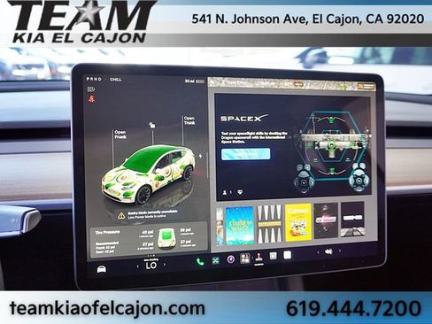 Used 2022 Tesla Model Y Long Range AWD/4WD image 32