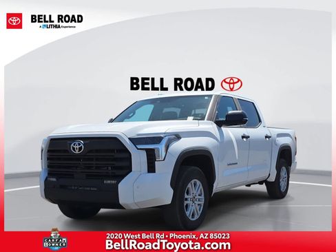 Certified 2025 Toyota Tundra SR5 w/ SR5 Convenience Package AWD/4WD image 1