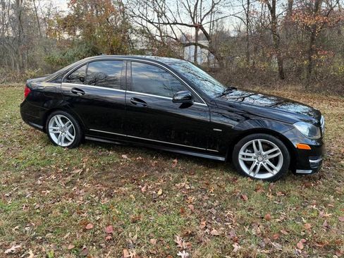 Used 2012 Mercedes-Benz C 250 Sedan w/ Comand Single Disc Pkg image 61
