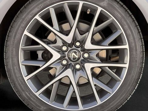 Used 2018 Lexus RC 300 AWD image 15