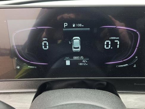 Used 2024 Kia Sportage X-Line w/ X-Line Premium Package image 8