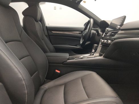 Used 2019 Honda Accord Sport image 21